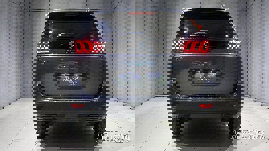 Peugeot 5008 1.2 PureTech Allure EAT8 de 2021