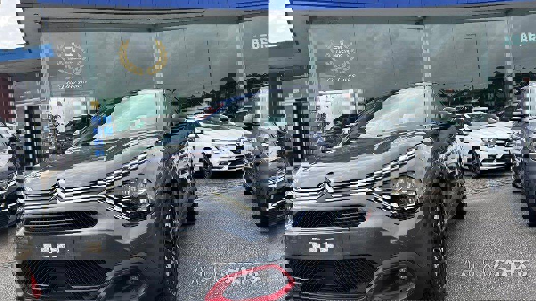 Citroen C4 1.2 PureTech Shine de 2021