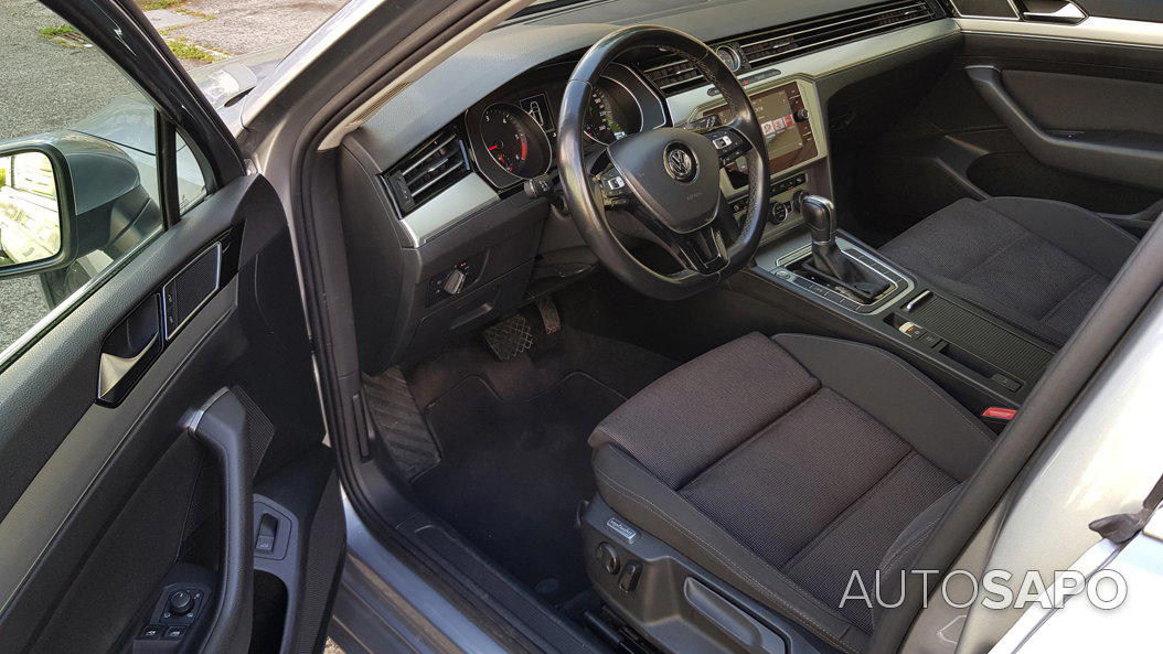 Volkswagen Passat 1.6 TDi Highline DSG de 2017