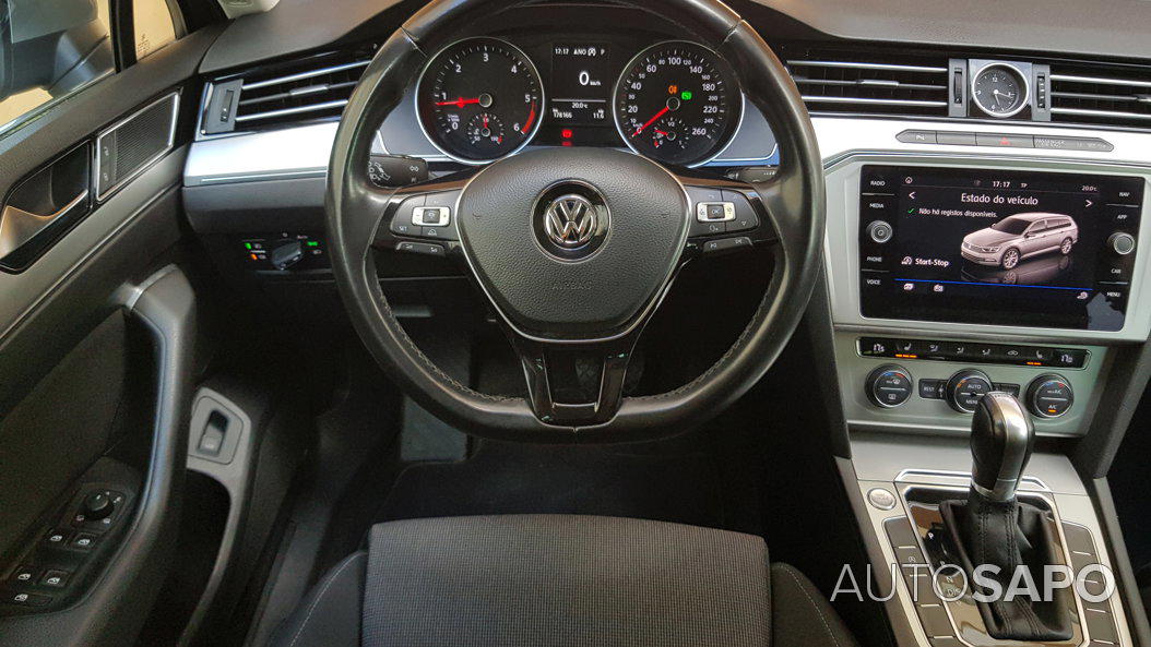 Volkswagen Passat 1.6 TDi Highline DSG de 2017