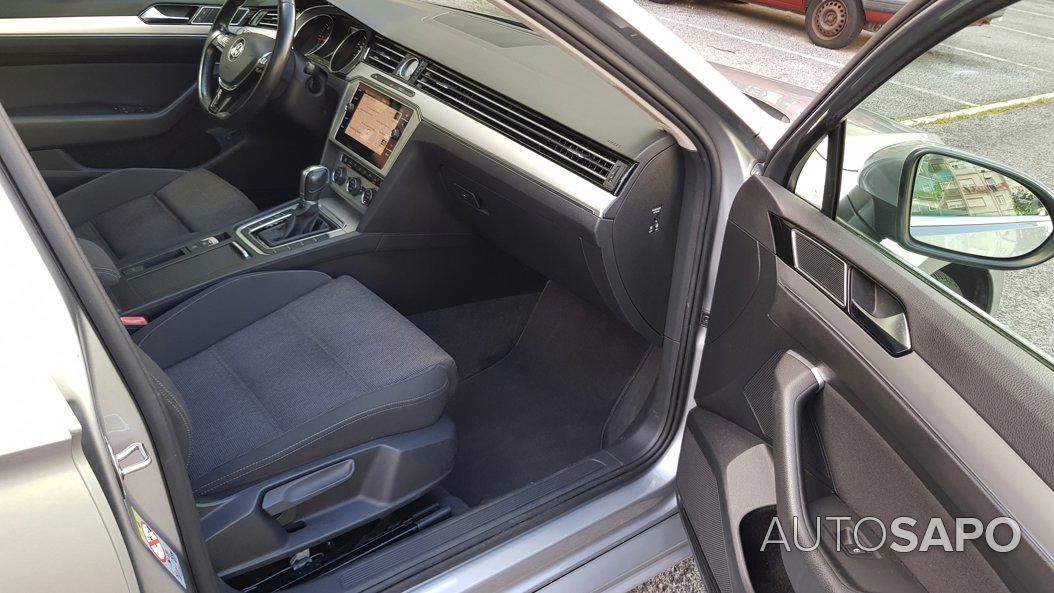 Volkswagen Passat 1.6 TDi Highline DSG de 2017