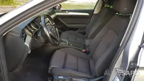Volkswagen Passat 1.6 TDi Highline DSG de 2017