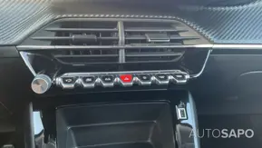 Peugeot 2008 1.2 PureTech Active de 2020