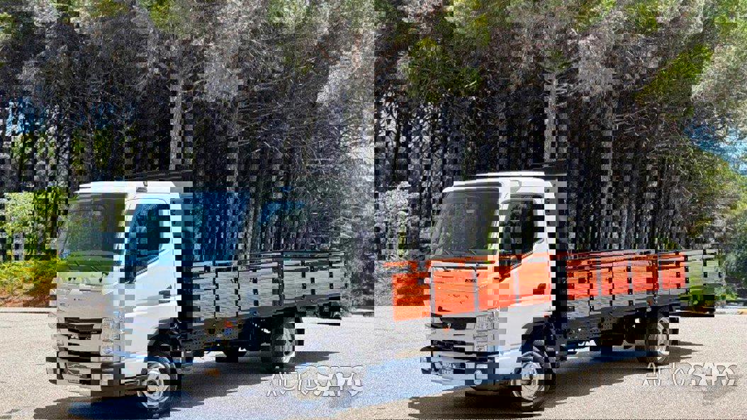 Mitsubishi Canter de 2016