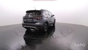 Volkswagen T-Cross 1.0 TSI Life de 2023