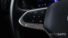 Volkswagen T-Cross 1.0 TSI Life de 2023