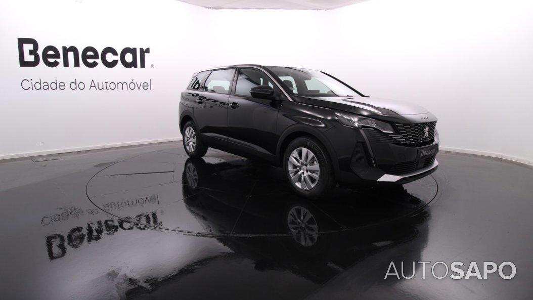 Peugeot 5008 de 2023