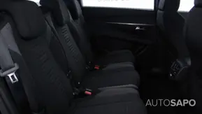 Peugeot 5008 de 2023