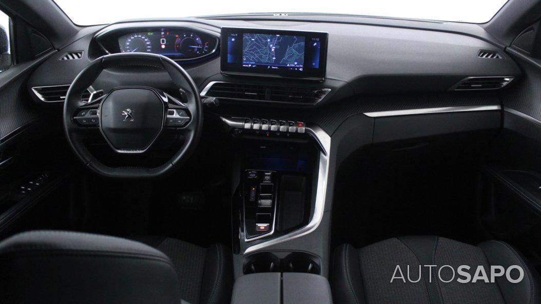 Peugeot 5008 de 2024