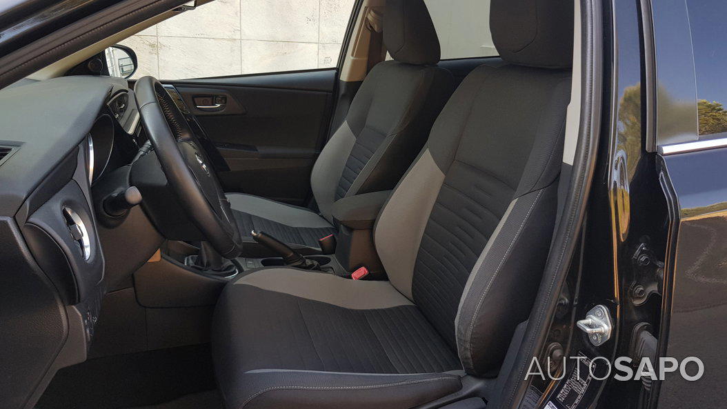 Toyota Auris TS 1.4 D-4D Comfort Pack Sport de 2016