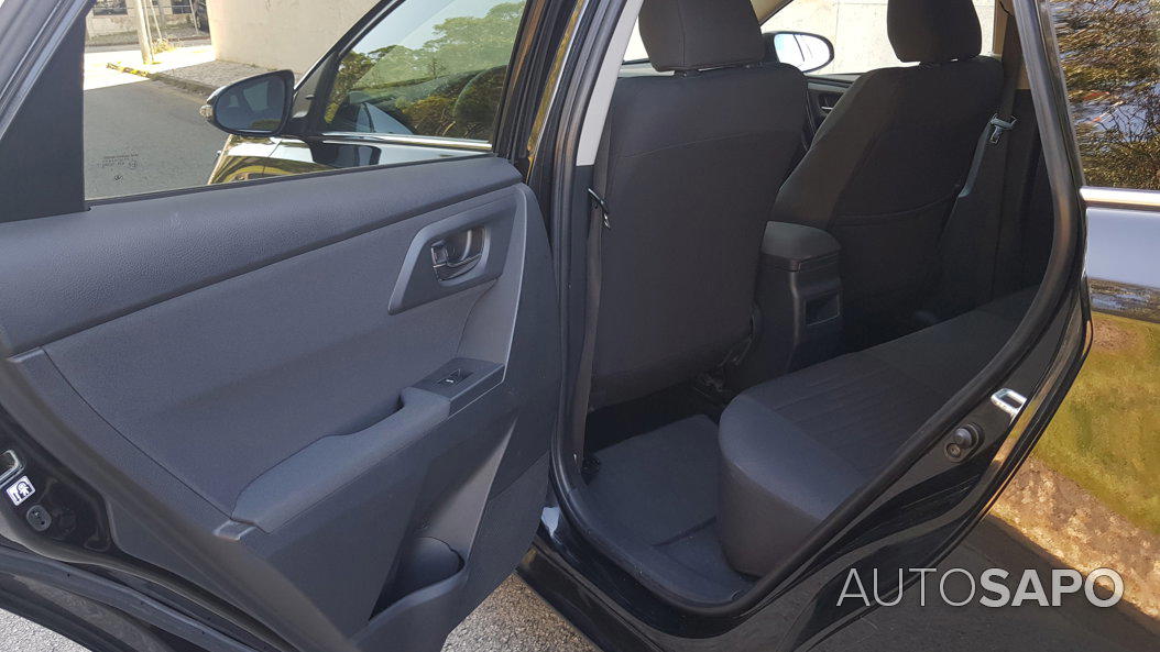 Toyota Auris TS 1.4 D-4D Comfort Pack Sport de 2016