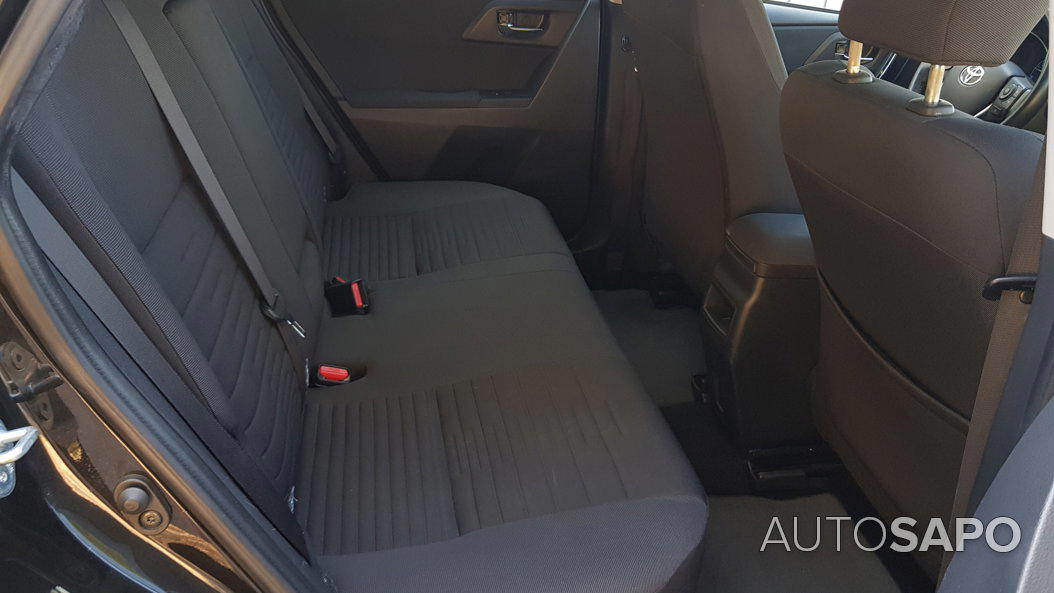 Toyota Auris TS 1.4 D-4D Comfort Pack Sport de 2016