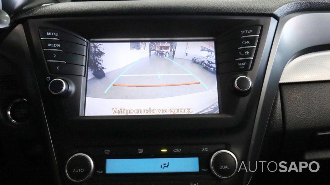 Toyota Avensis de 2016