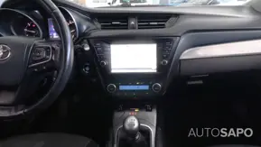 Toyota Avensis de 2016