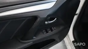 Toyota Avensis de 2016