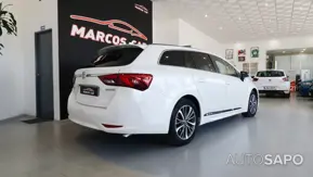 Toyota Avensis de 2016
