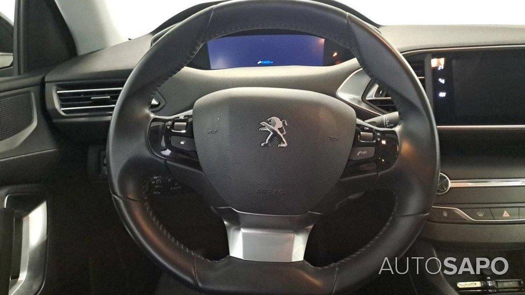Peugeot 308 1.5 BlueHDi Style de 2020