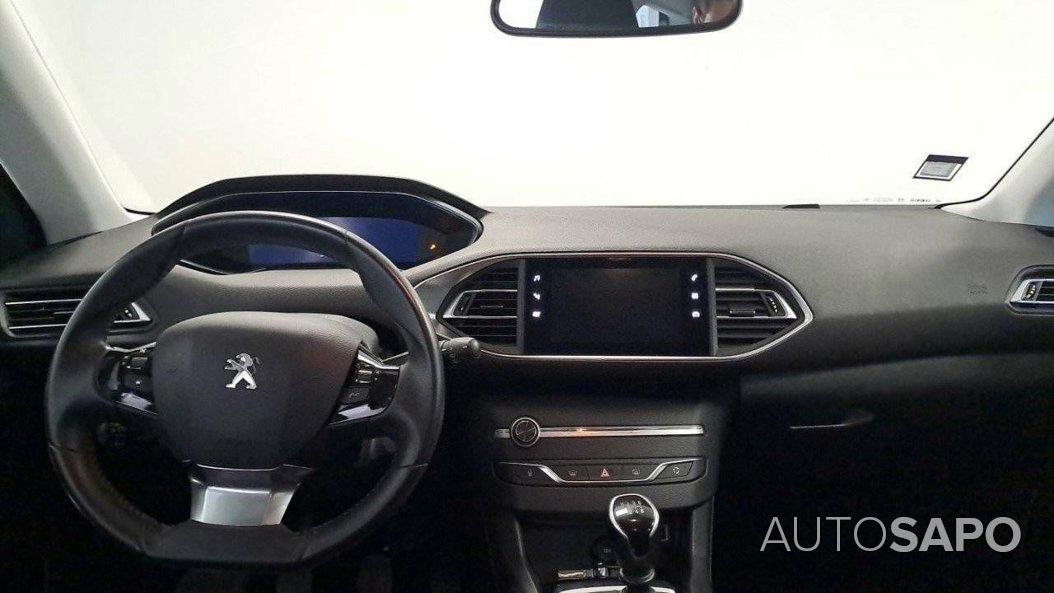 Peugeot 308 1.5 BlueHDi Style de 2020