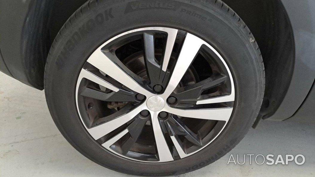 Peugeot 3008 1.5 BlueHDi GT EAT8 de 2021