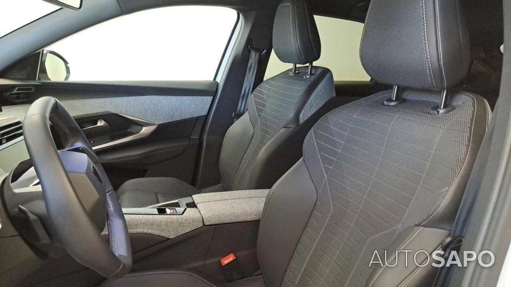 Peugeot 3008 1.2 PureTech Allure de 2024