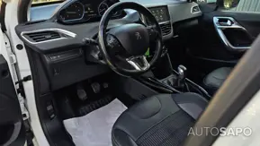 Peugeot 2008 1.6 BlueHDi Allure de 2017