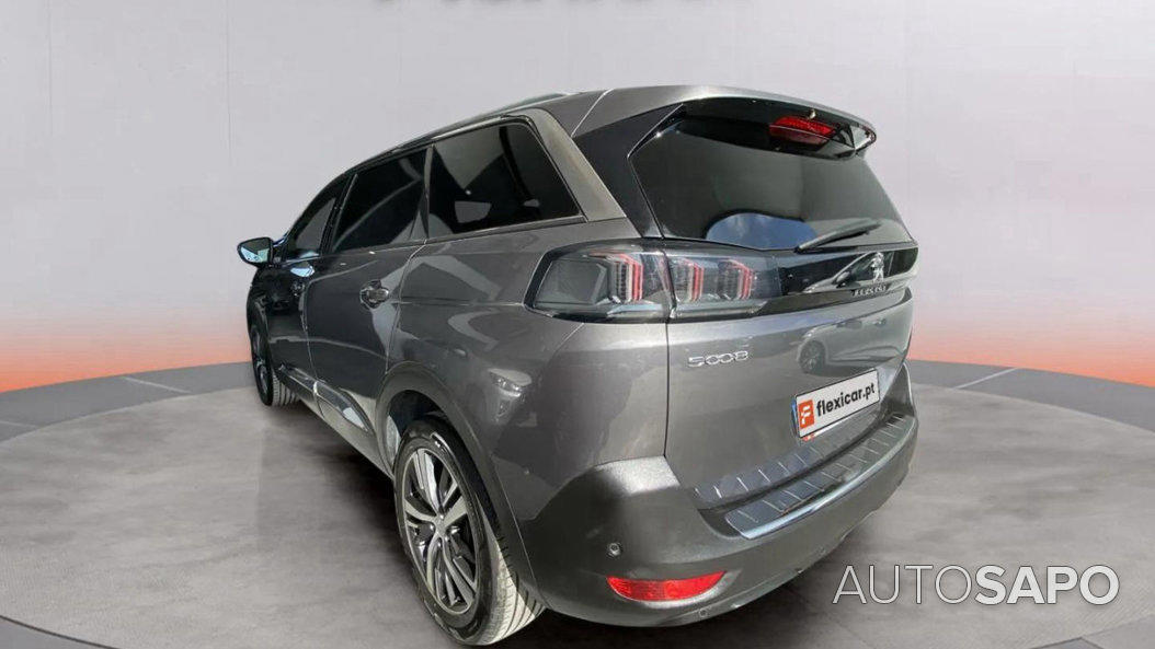 Peugeot 5008 de 2021