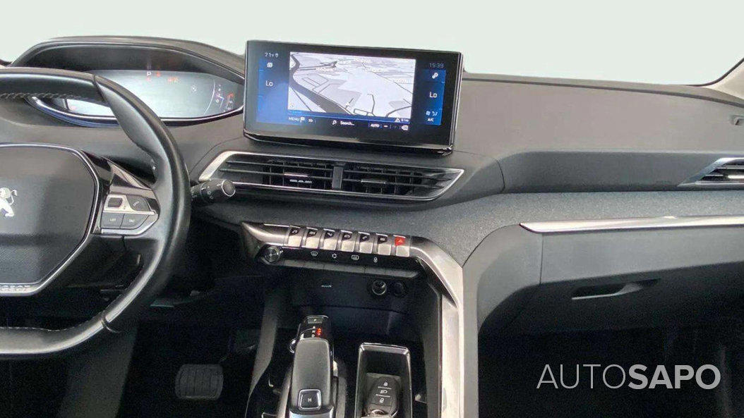 Peugeot 5008 de 2021