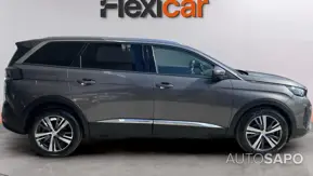 Peugeot 5008 de 2021