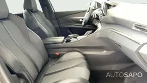 Peugeot 5008 de 2021