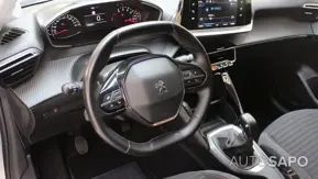 Peugeot 208 1.2 PureTech Active de 2021