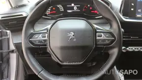 Peugeot 208 1.2 PureTech Active de 2021