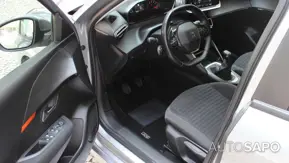 Peugeot 208 1.2 PureTech Active de 2021