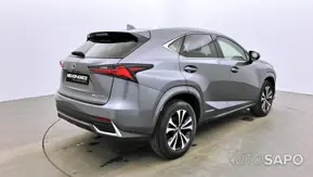 Lexus NX de 2021