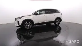 Peugeot 5008 de 2024