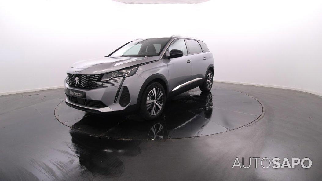 Peugeot 5008 de 2024
