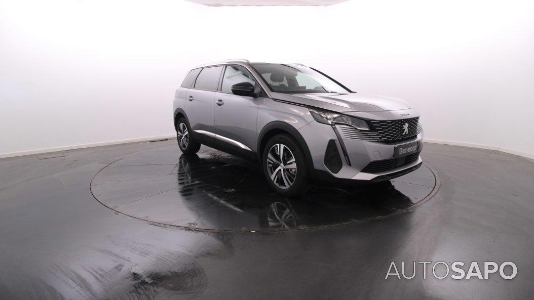 Peugeot 5008 de 2024