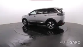 Peugeot 5008 de 2024