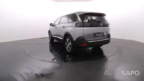 Peugeot 5008 de 2024