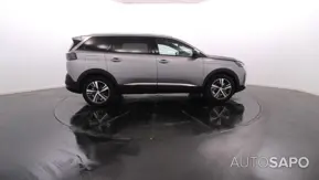 Peugeot 5008 de 2024