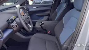 Volvo EX30 de 2025
