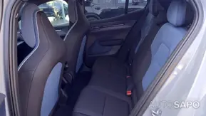 Volvo EX30 de 2025
