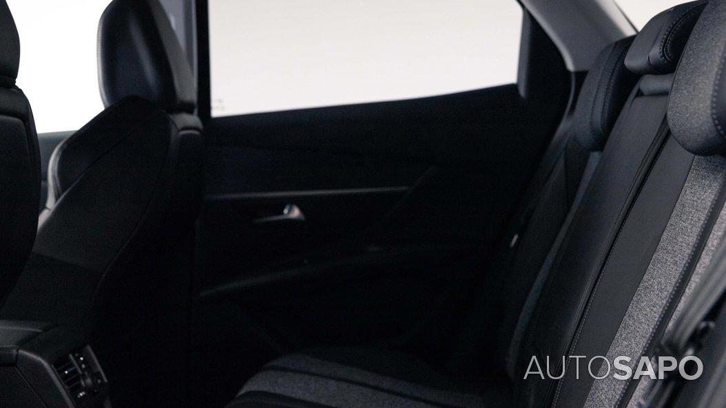 Peugeot 3008 1.2 PureTech Allure de 2019