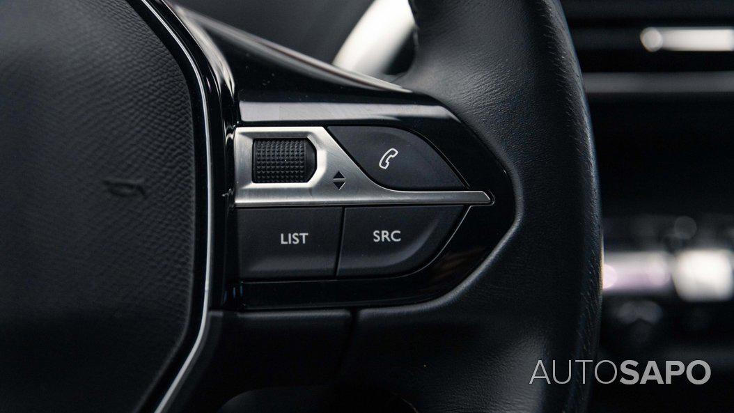 Peugeot 3008 1.2 PureTech Allure de 2019