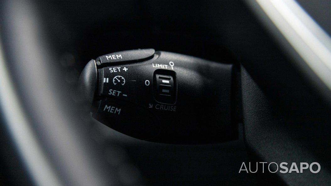 Peugeot 3008 1.2 PureTech Allure de 2019