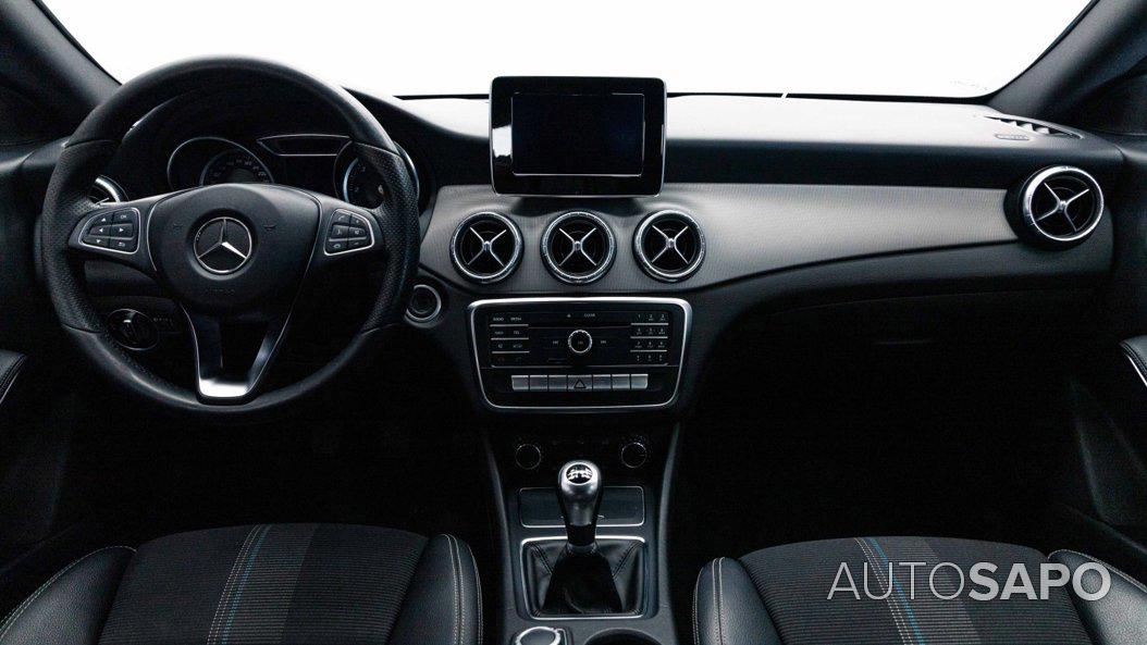 Mercedes-Benz Classe CLA de 2016