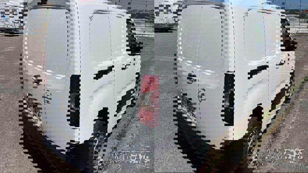 Opel Combo 1.5 CDTi L2H1 Enjoy de 2022