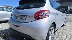 Peugeot 208 1.6 Blue HDI Style de 2015