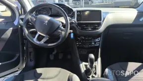 Peugeot 208 1.6 Blue HDI Style de 2015