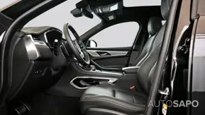 Jaguar F-Pace de 2023