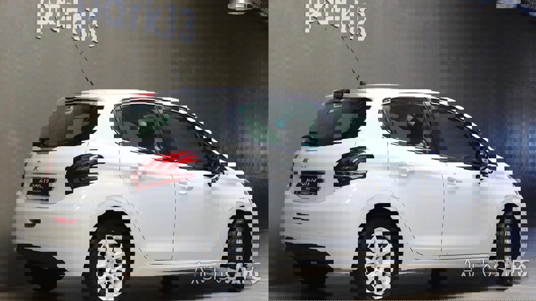 Peugeot 208 de 2016